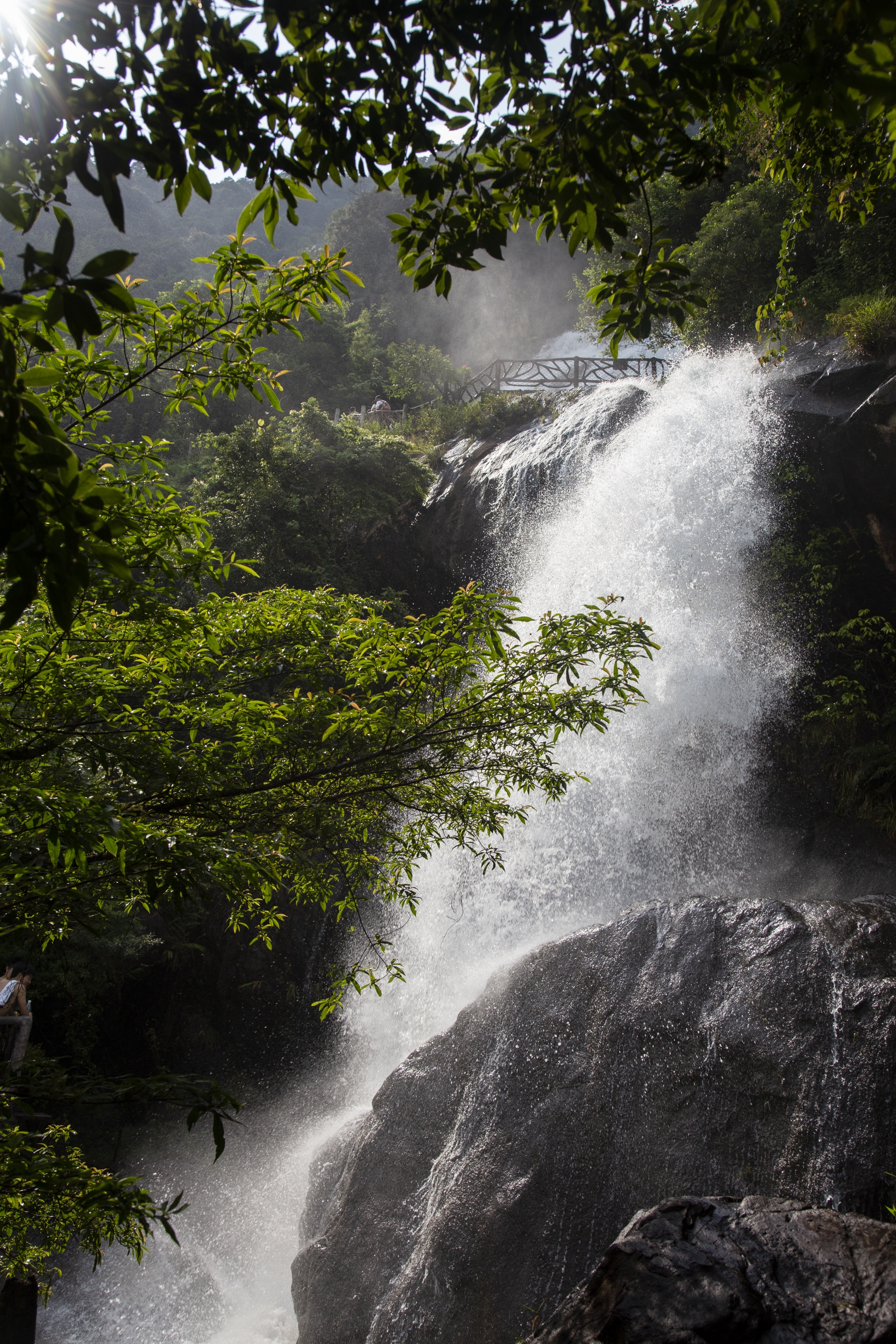 瀑布巨声下心的回归