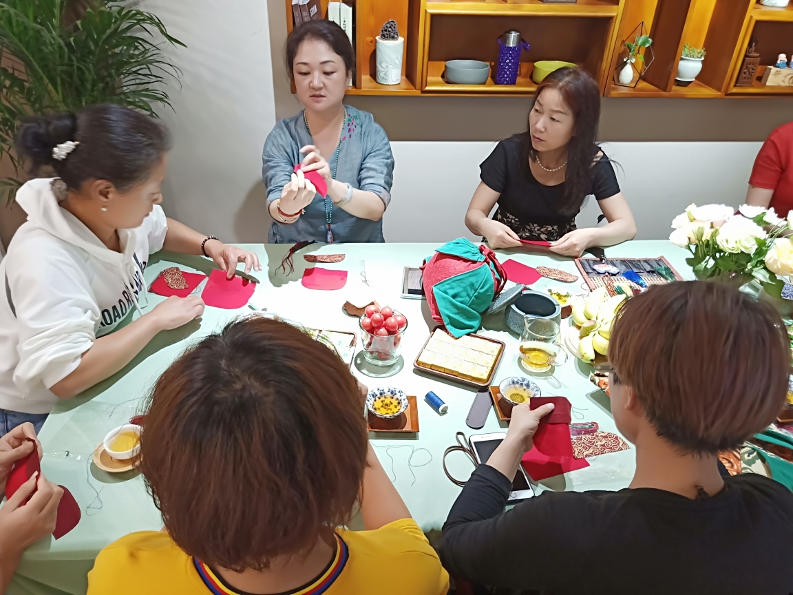 [东家·生活]第三期沙龙——手工·端午·香囊