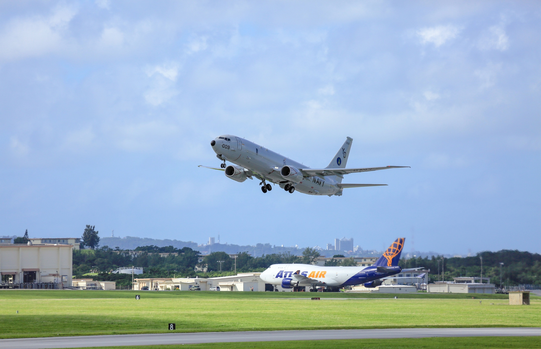 9.14旅拍美国驻日本冲绳嘉手纳空军基地的各型军用飞机!