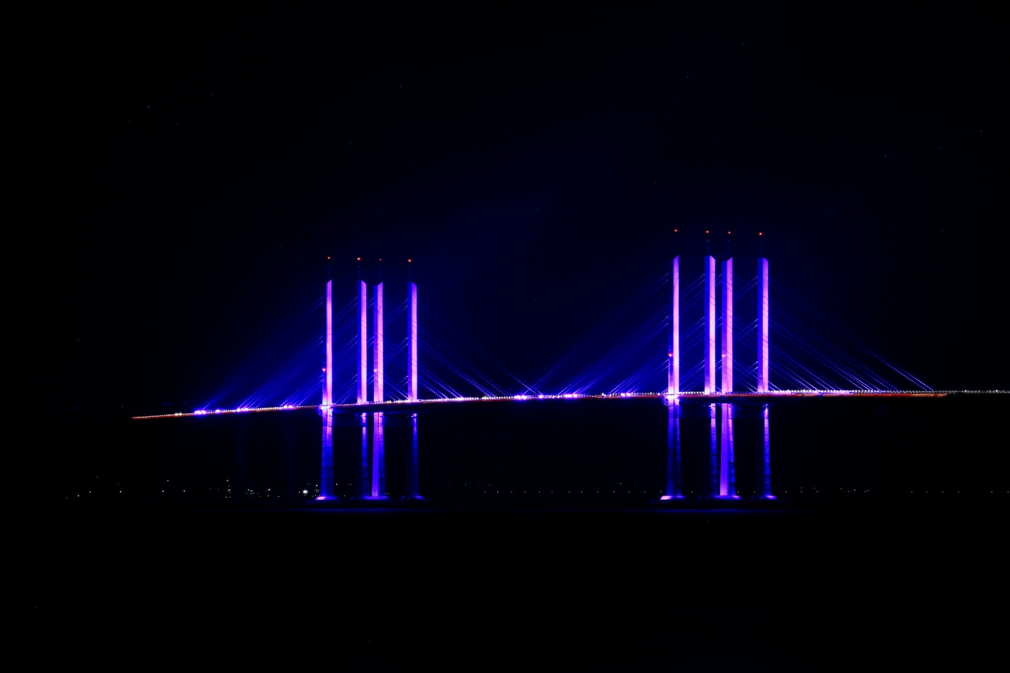 胶州湾大桥夜景图片