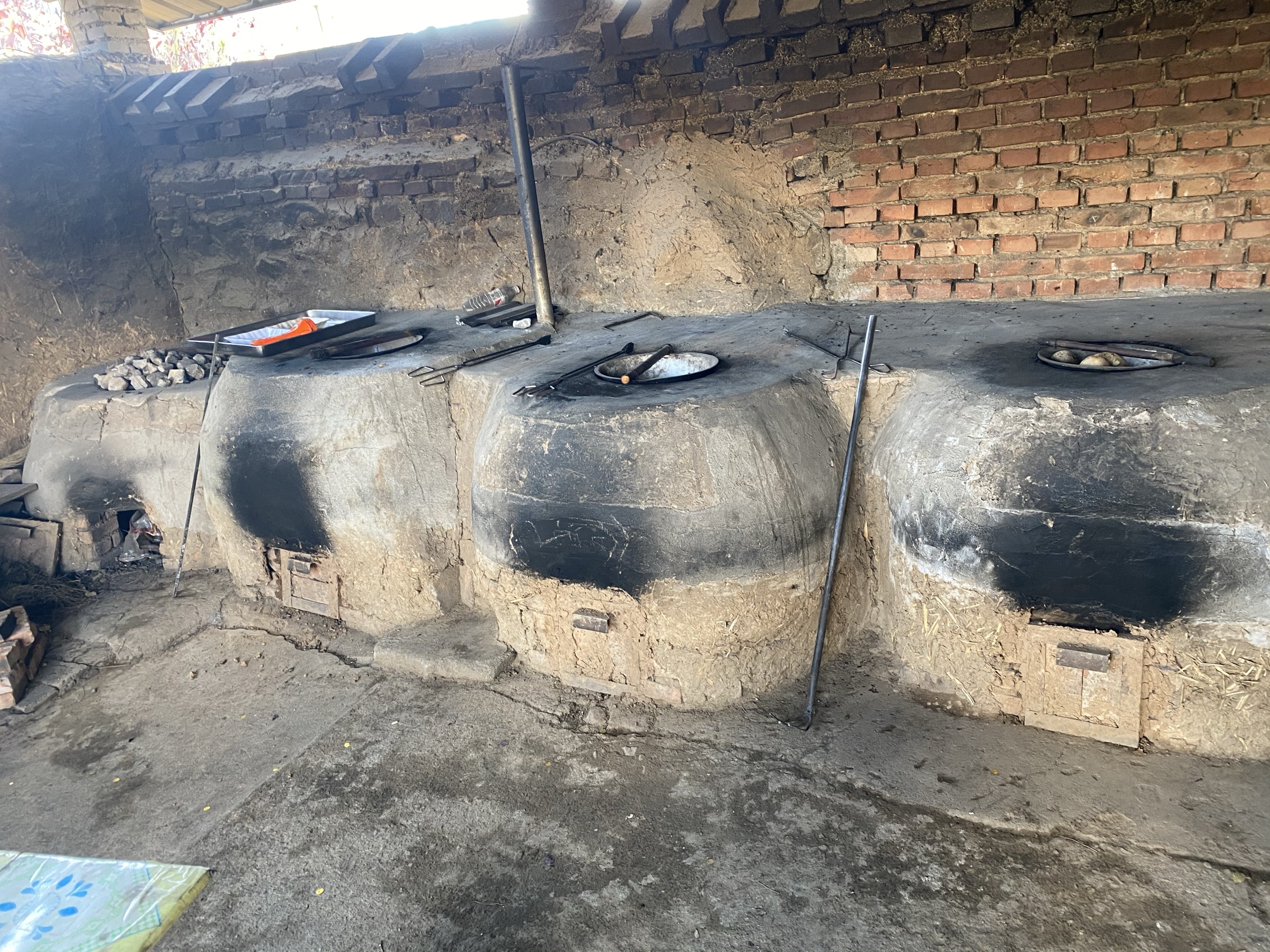 10.15昭乌达部门一行喀旗砬子沟参观学习