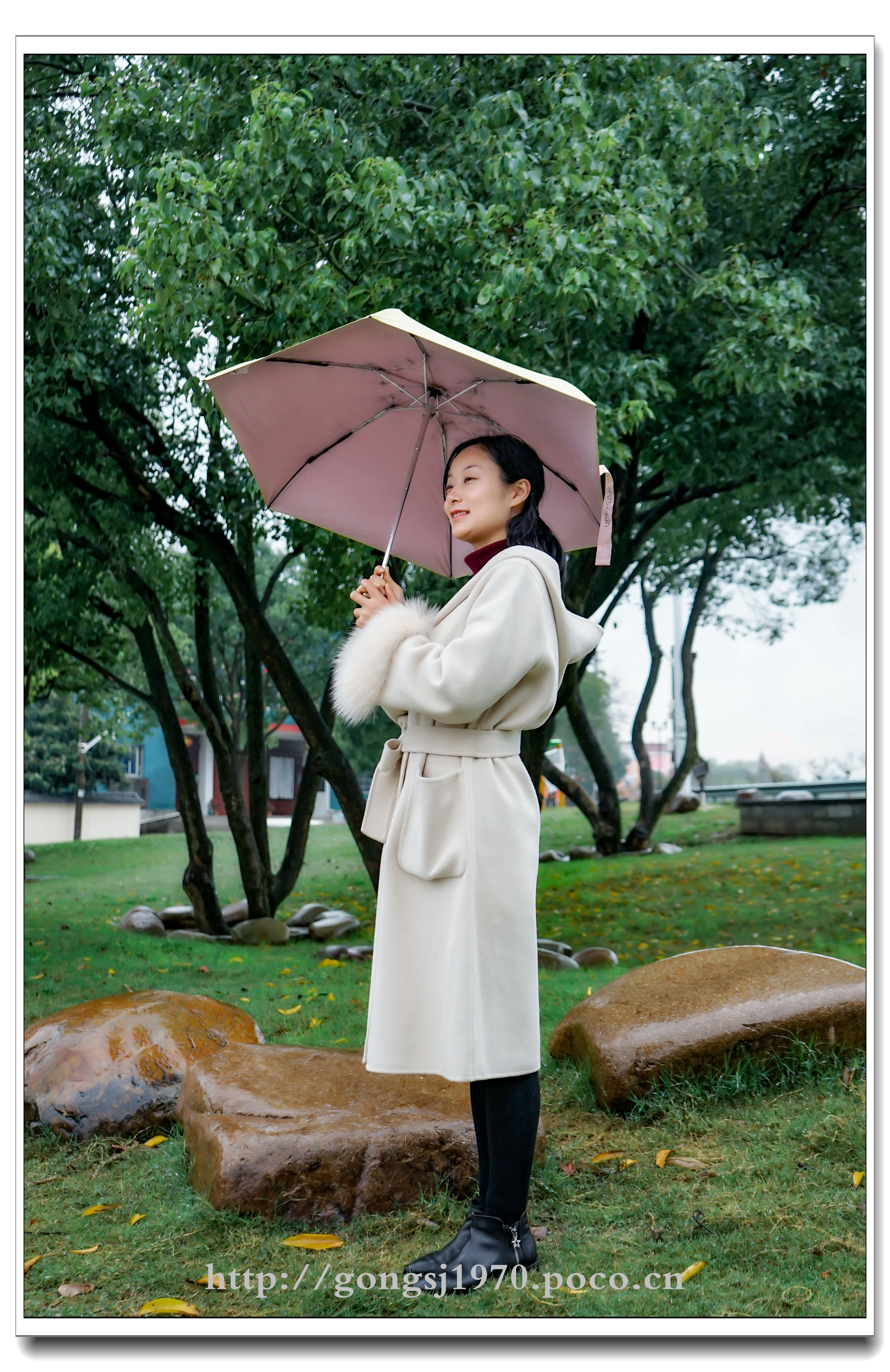 云夕水岸(四)雨中漫步