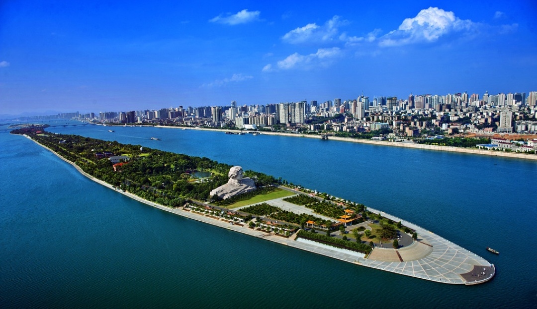 沁园春61长沙诵银河飘月