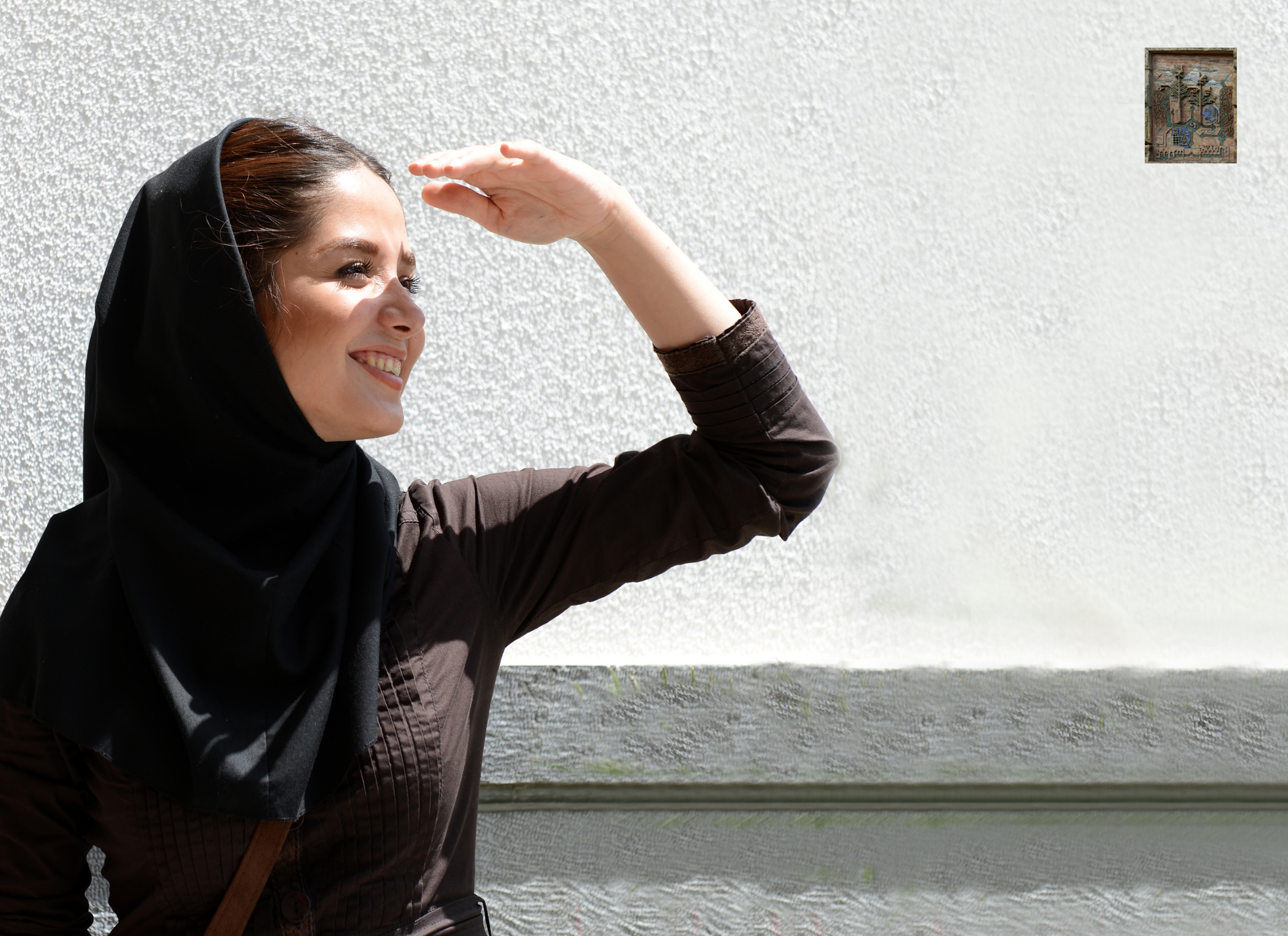 玫瑰花香般的伊朗女性