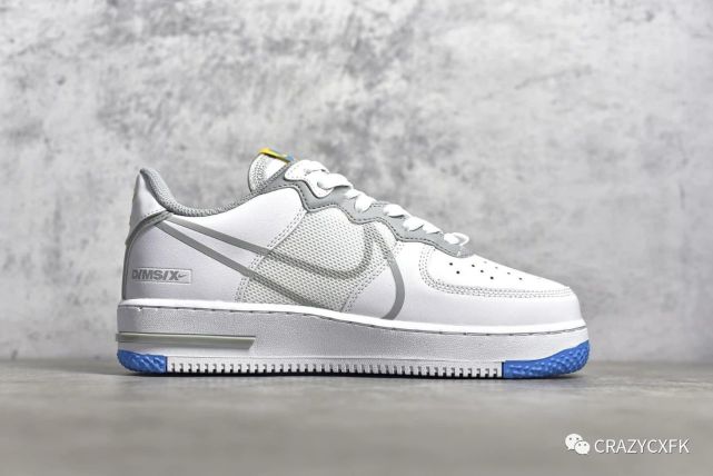 耐克空军一号nikeairforce1react大勾白蓝运动板鞋ct1020-100