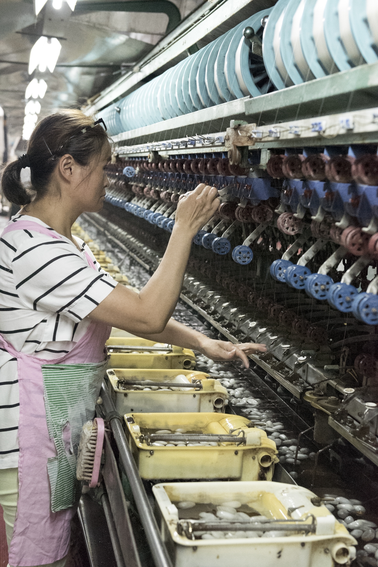 "丝绸之路"上的远古文明之———缫丝