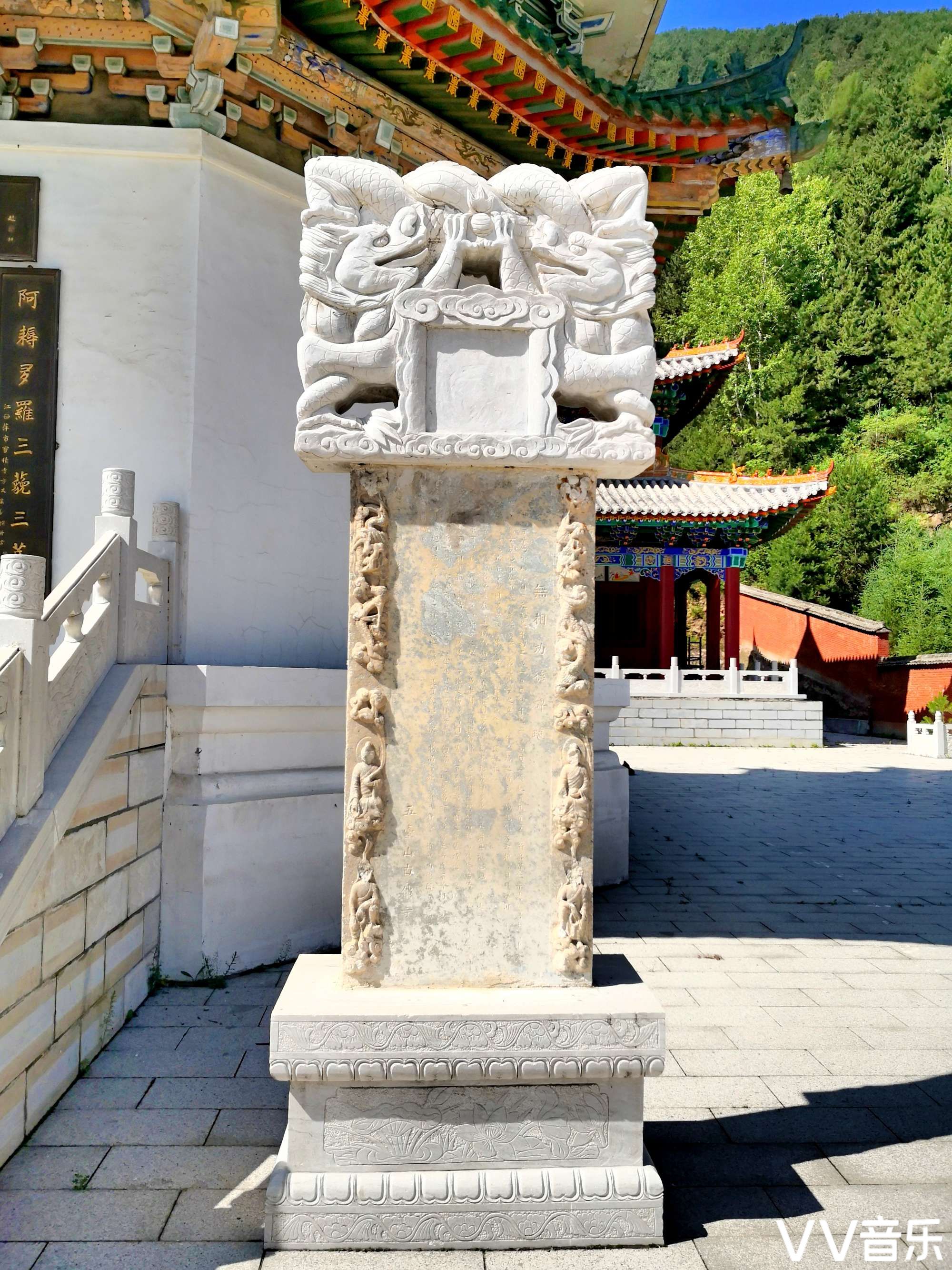 神秘的古佛寺