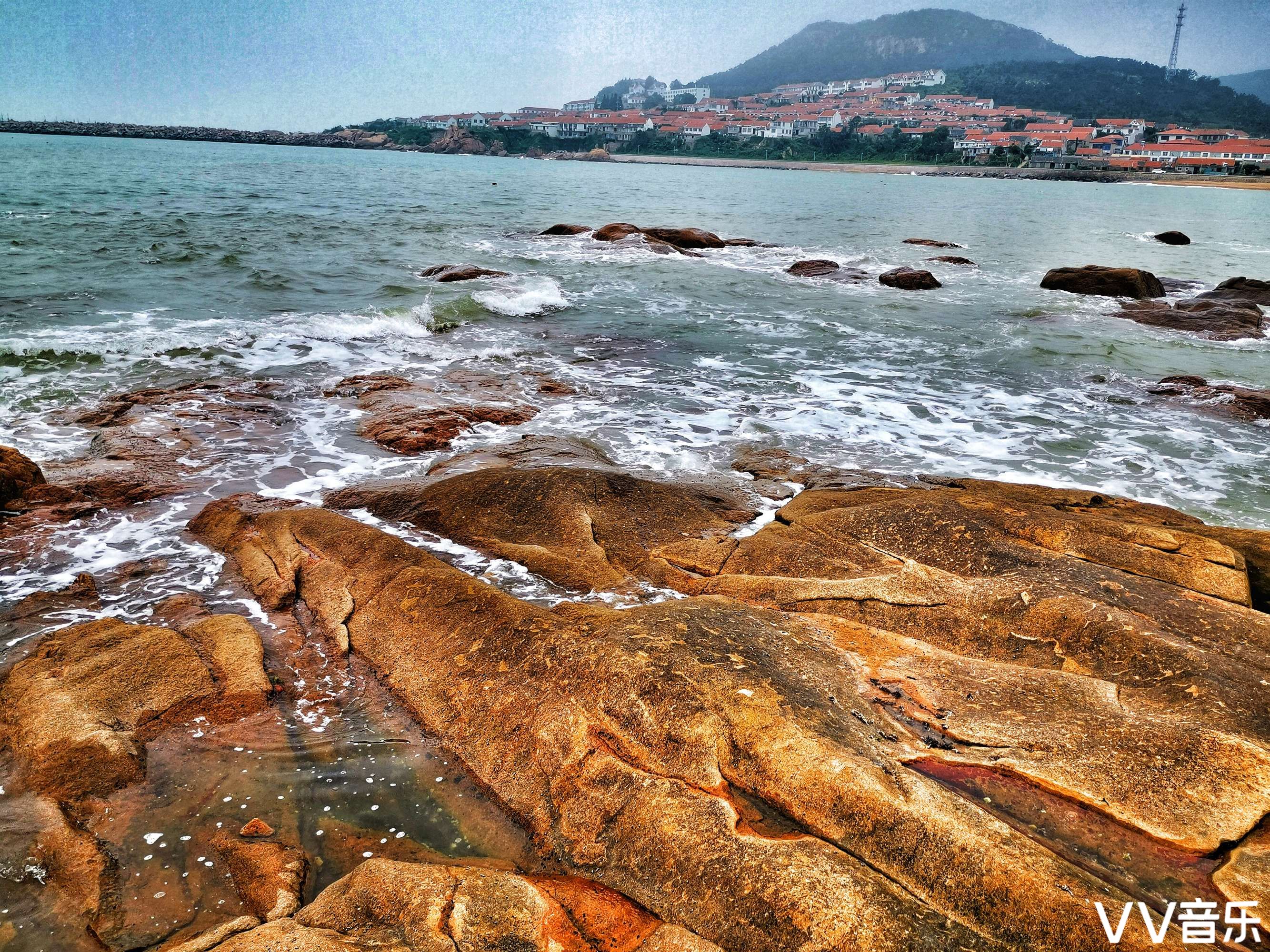 荷兰著名导演伊文思曾聚焦的地方一一神奇的鱼岛美丽的海礁