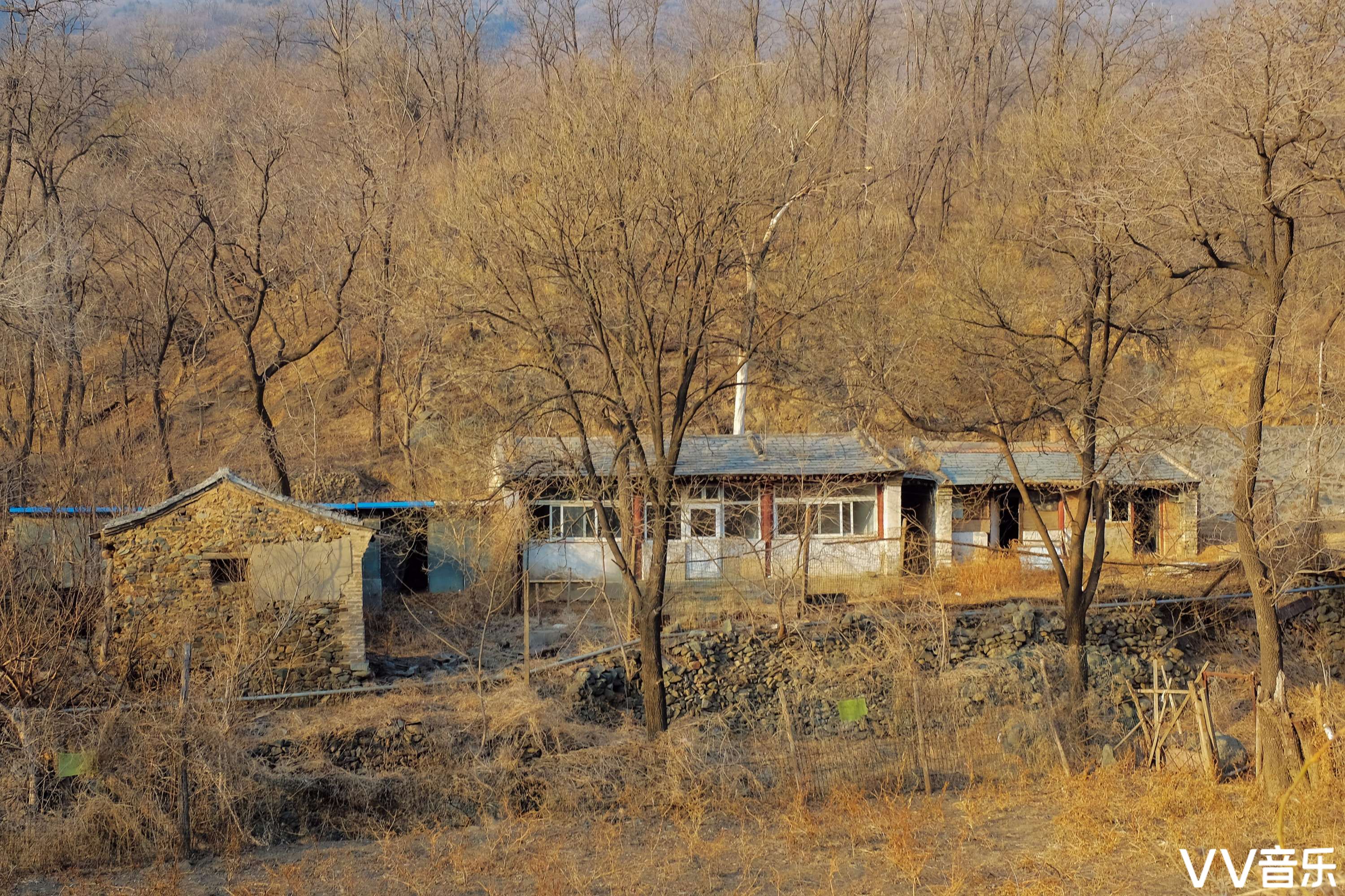 香山刀背岭图片