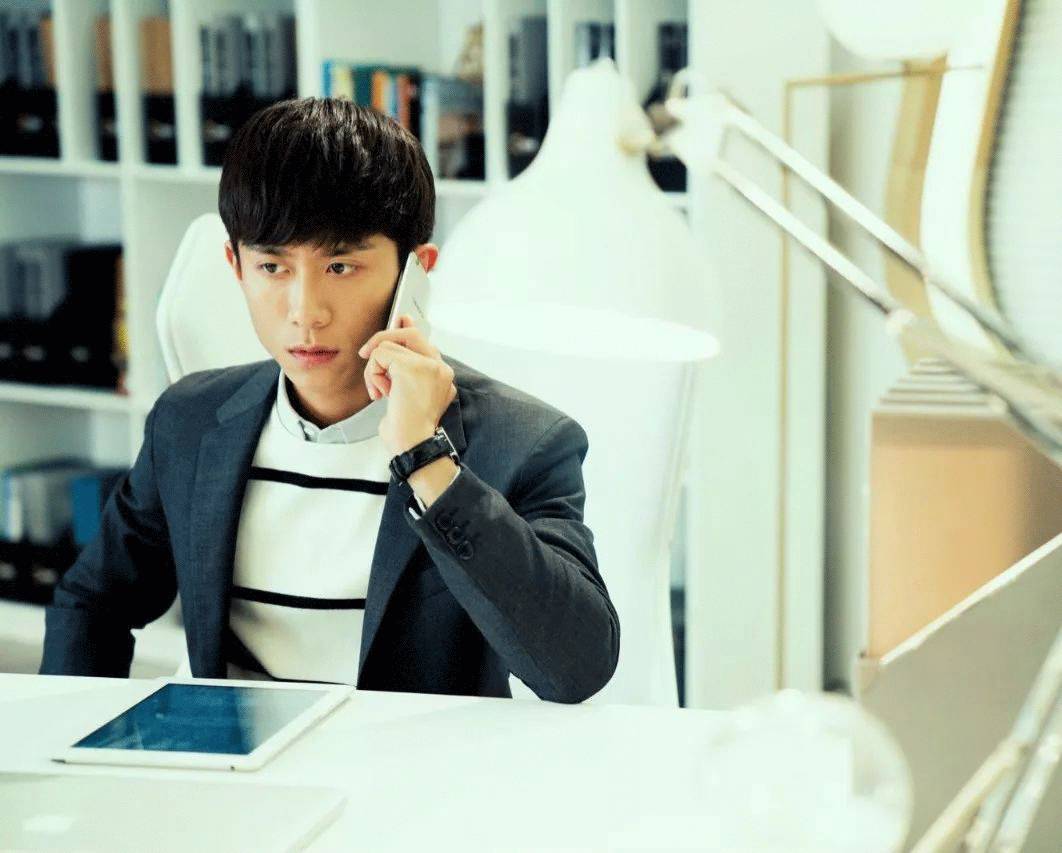 暴力人格--崔皓月