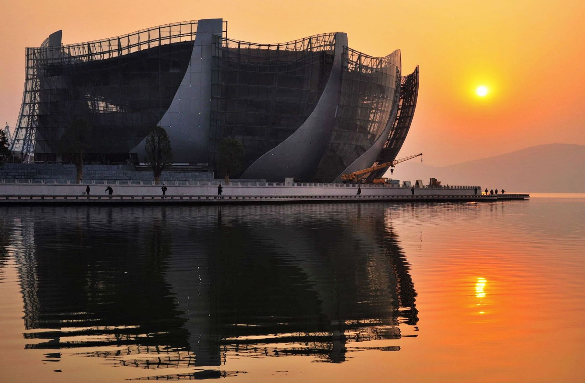 徐州音乐厅炫美夜景