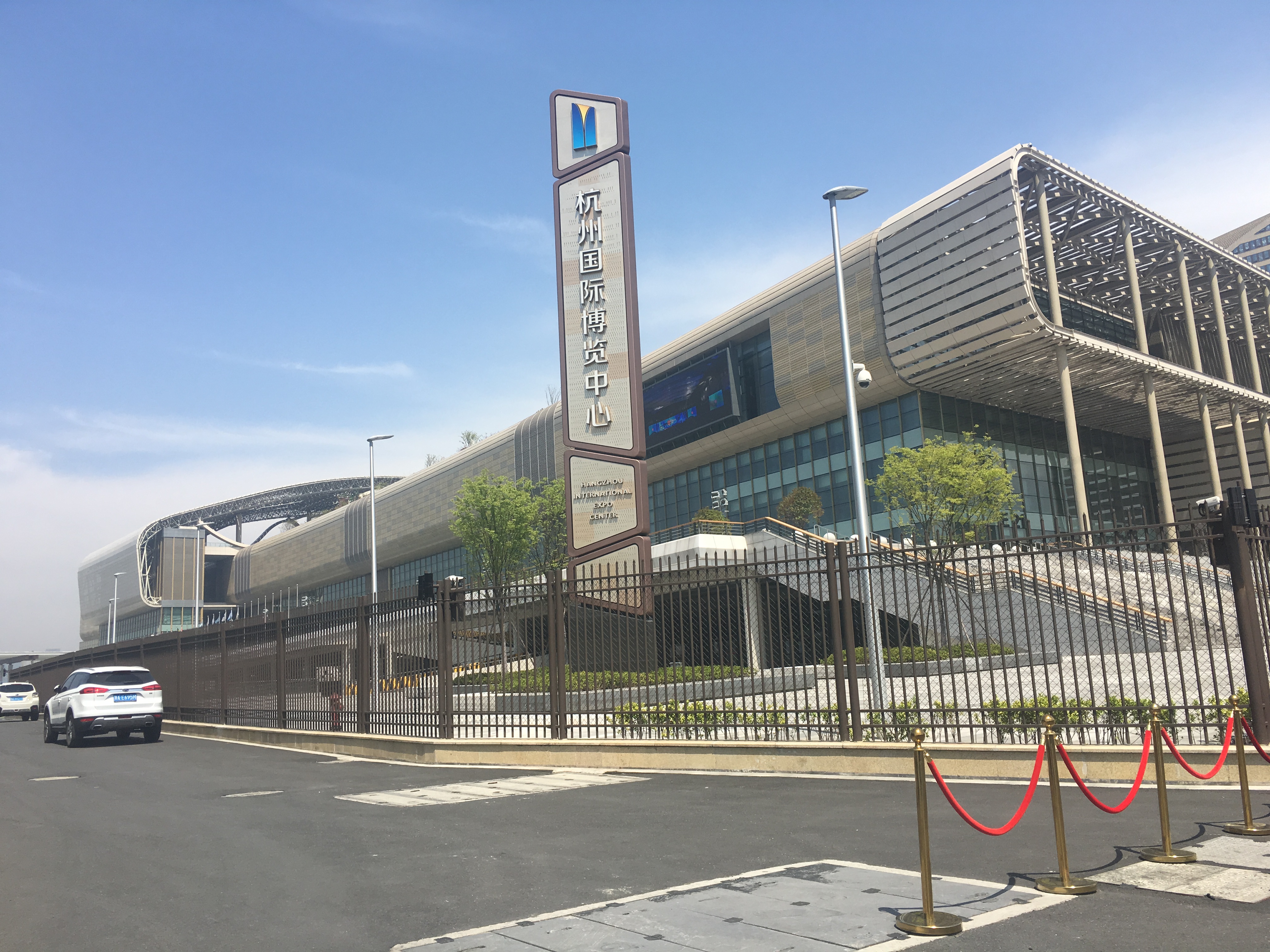 美丽的杭州国际博览中心一角