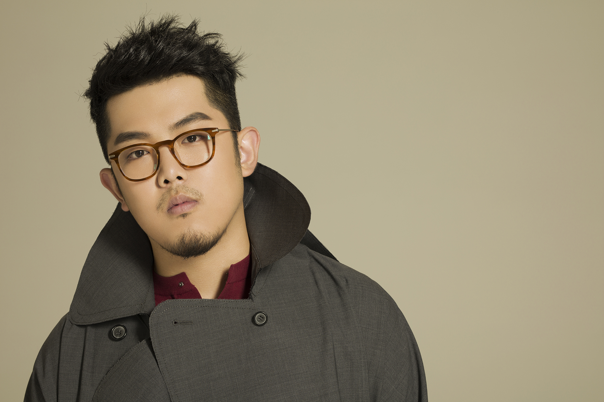 何佳乐精致创作不忘初心《十万个自己》