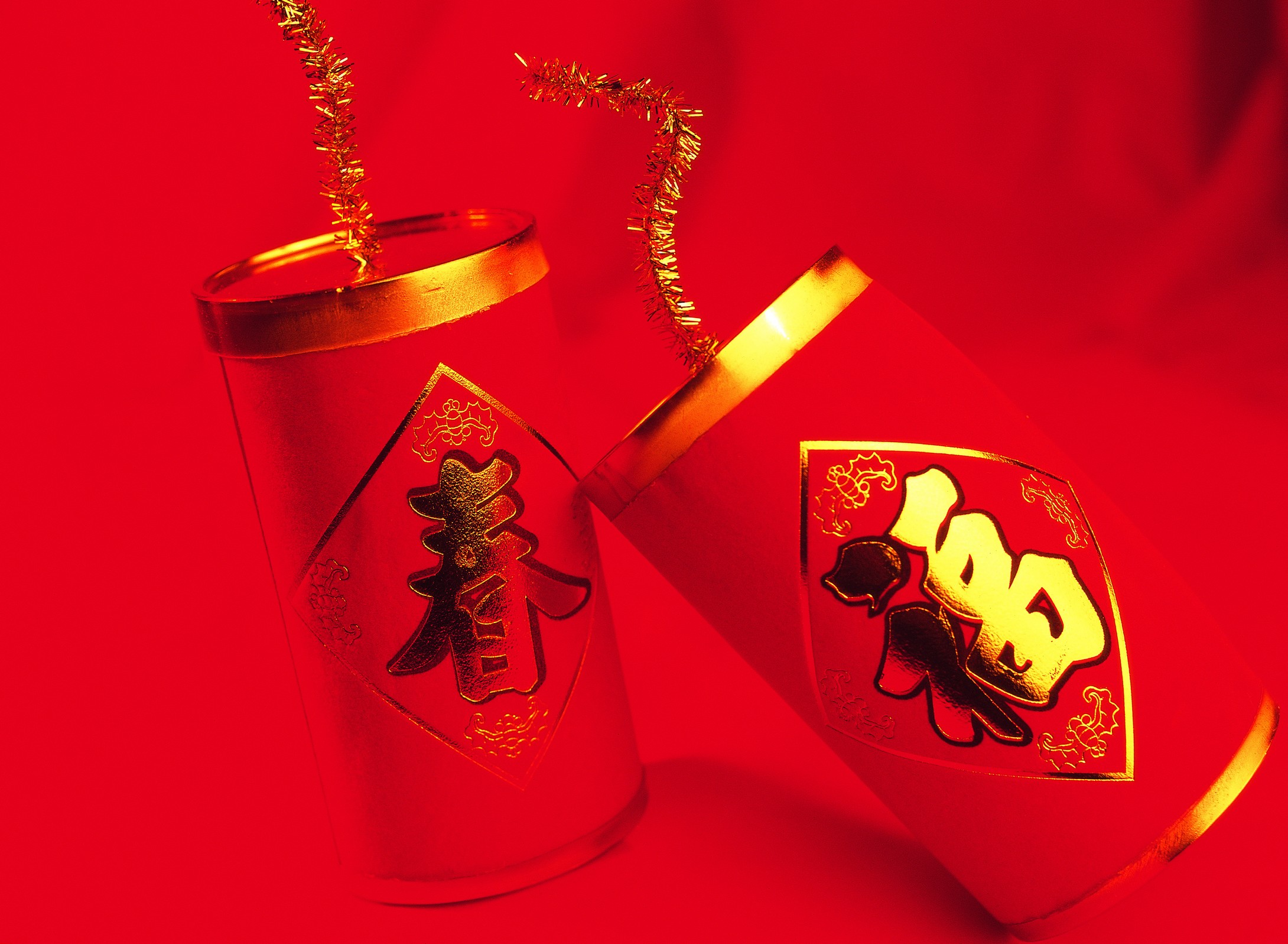 约会春天_中国红